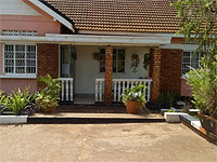 D-Posh Guest House – Jinja Town