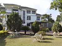 Fressy Hotel – Kampala City