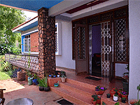 K&K Guest House – Jinja Town
