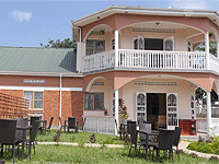 La Feve Bed and Breakfast, Kiwafu West – Entebbe