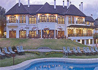 Fairmont Mount Kenya Safari Club – Mount Kenya National Park