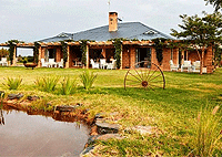 Soames Hotel & Jack's Bar – Nanyuki