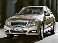 Mid-Class Luxury Limousine