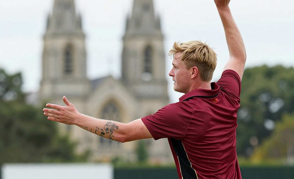 White-Ball Flash, Red-Ball Wound: Ollie Peake's Uneven Battle for Consistency