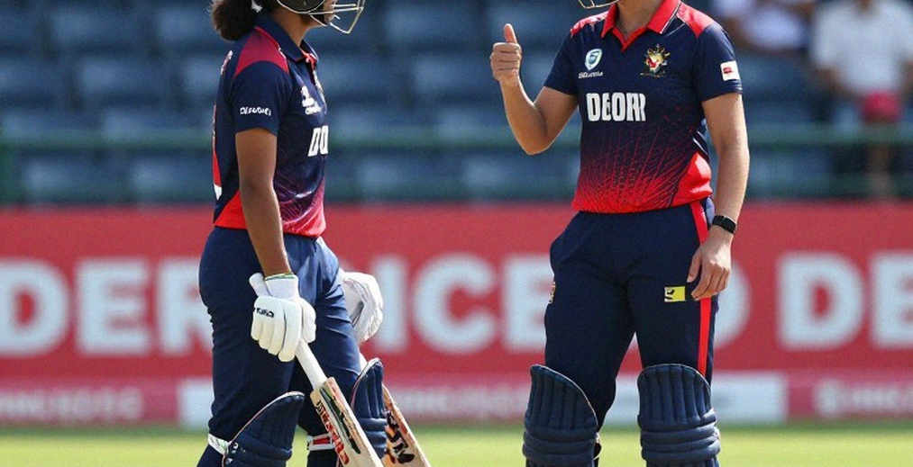নিলামের দরজা: ক্রিকেটের টাকা কোথায় ঢোকে, কে বাইরে থাকে